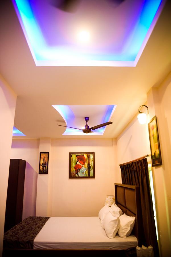 Hotel Mm กูวาฮาติ ภายนอก รูปภาพ