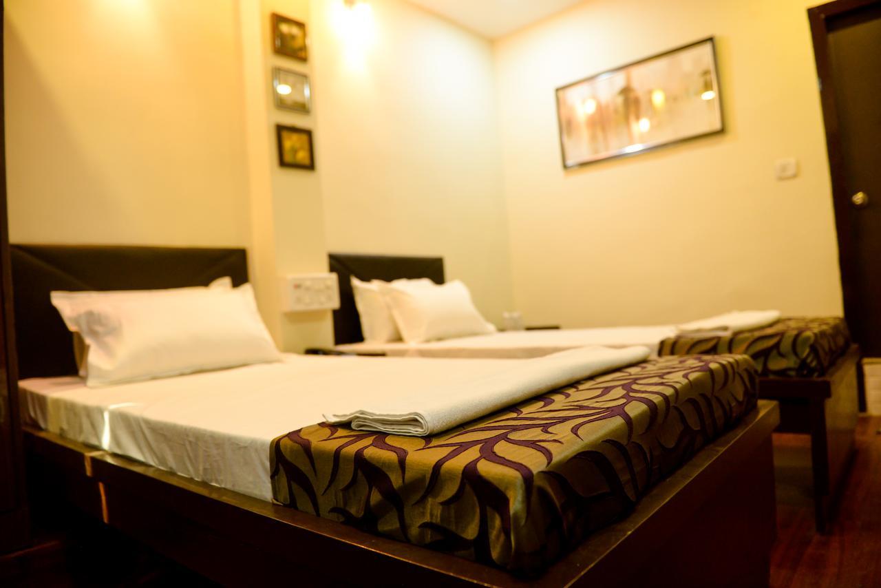 Hotel Mm กูวาฮาติ ภายนอก รูปภาพ