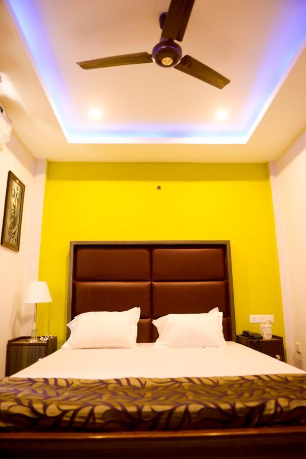 Hotel Mm กูวาฮาติ ภายนอก รูปภาพ